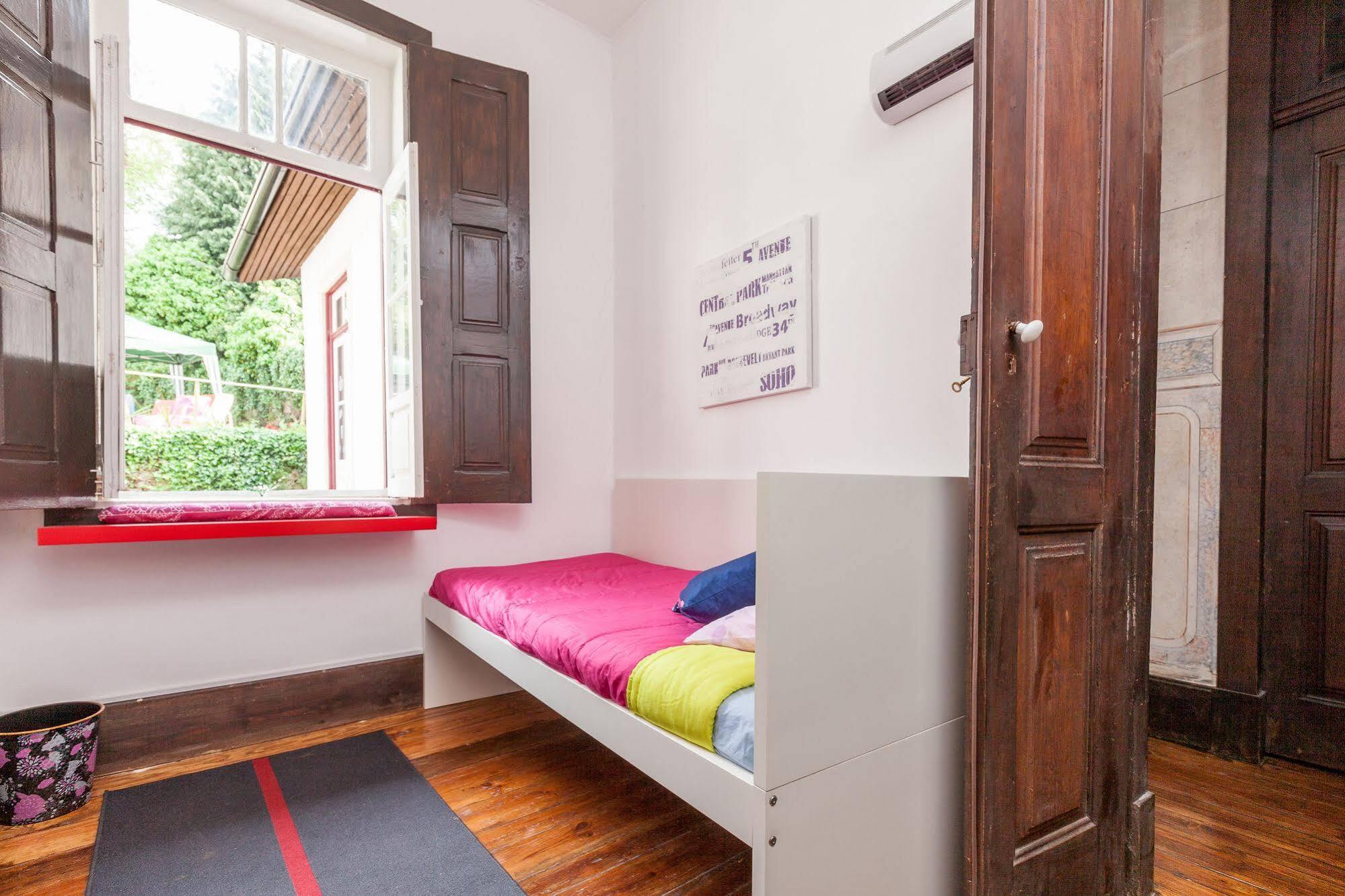 Bracara Hostel Брага Екстериор снимка